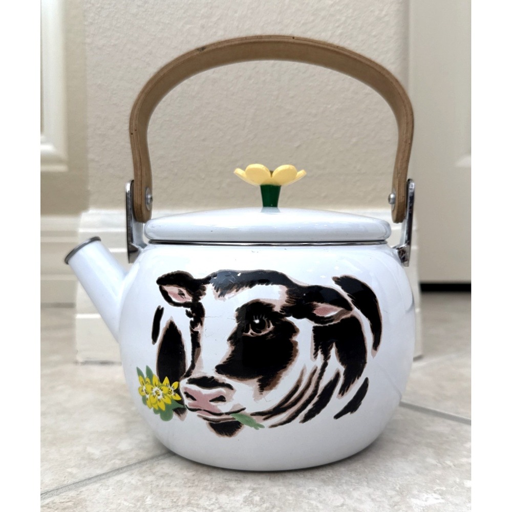 VTG Copco 70's Enameled White Cow Teapot Farmhouse Daisy Top Wood Handel Cottage